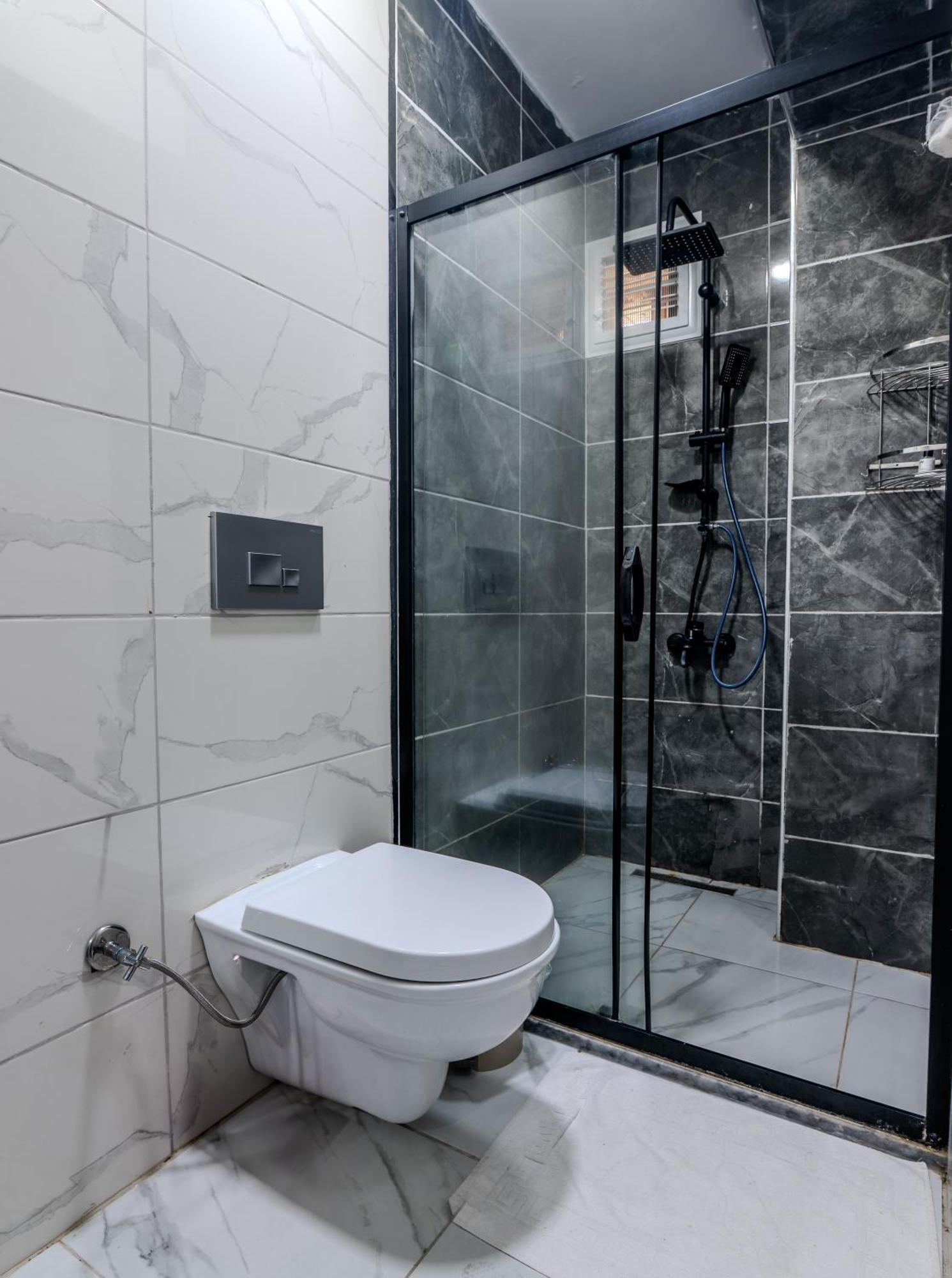 Large Single Room